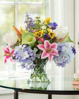 Calla Lily, Tulip & Lily Centerpiece